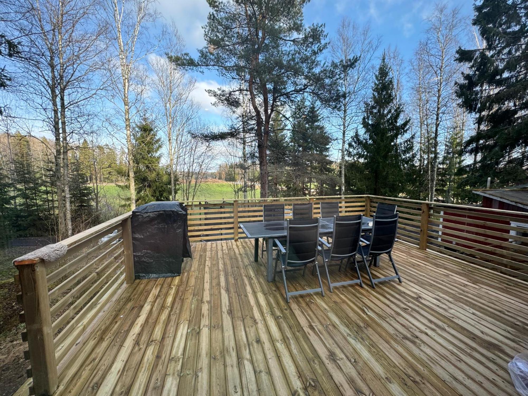 Mysig Stuga I Naevesta Örebro Exterior foto